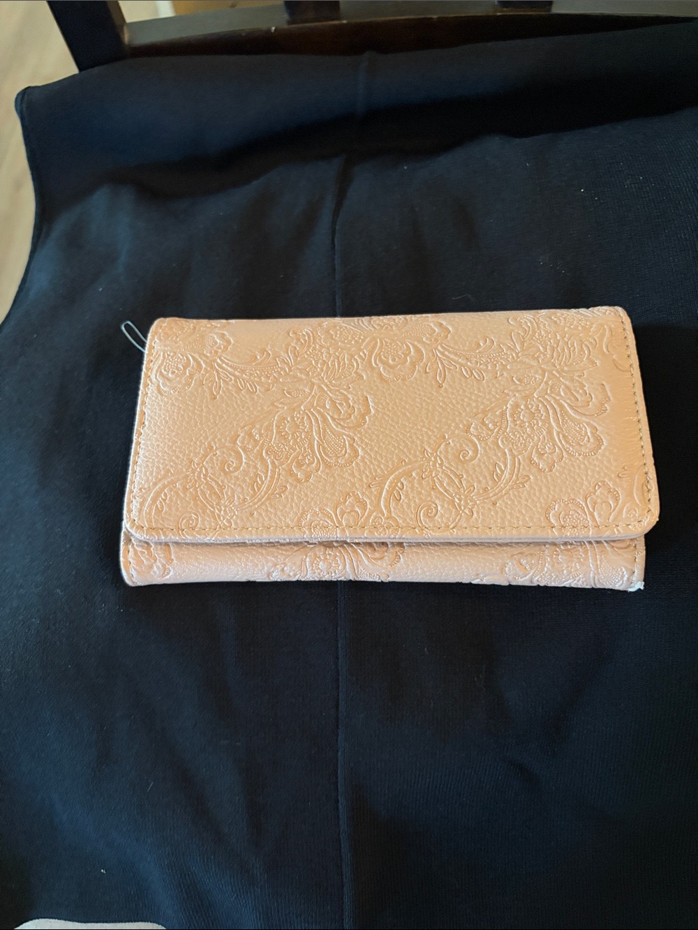 Elegant Embossed Pink Wallet - Women's Clutch
